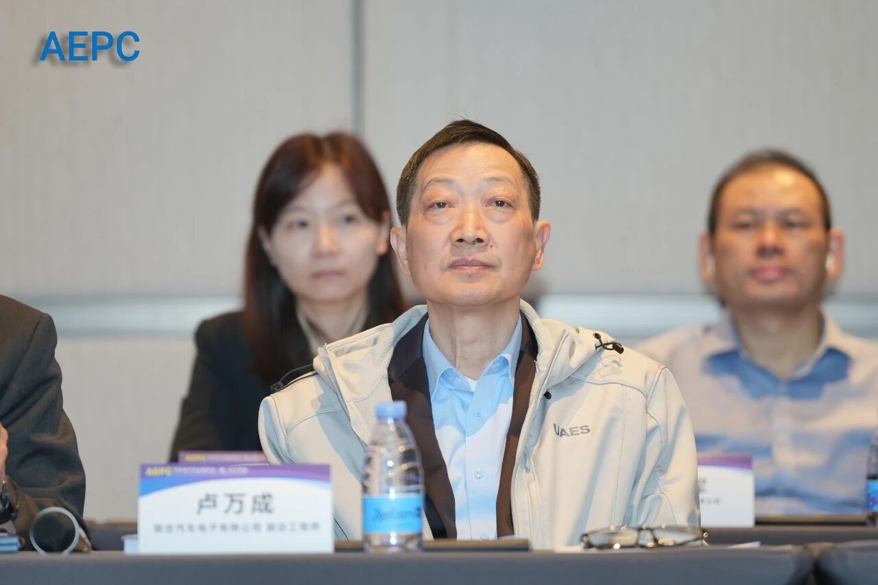 1766398982298906.jpg 4.jpg